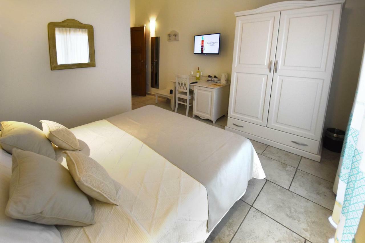 B&B I Graniti Sardi Villasimius Dış mekan fotoğraf