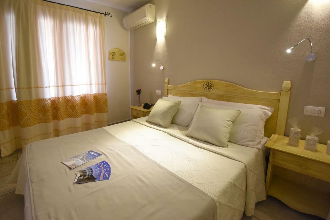 B&B I Graniti Sardi Villasimius Dış mekan fotoğraf