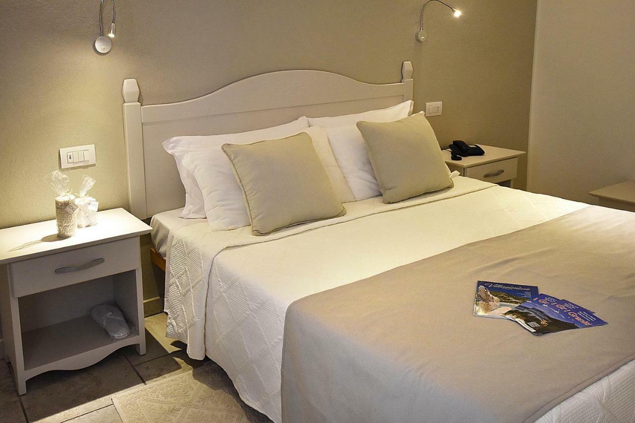 B&B I Graniti Sardi Villasimius Dış mekan fotoğraf